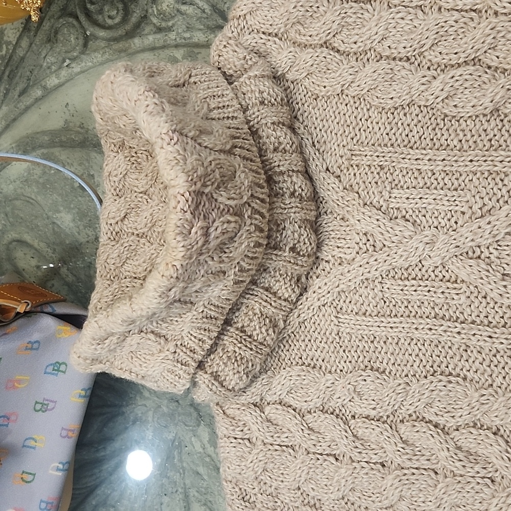 Inis Crafts Traditional Cable Knit Turtle Neck Fisherman Merino Wool Sweater L - Picture 4 of 9